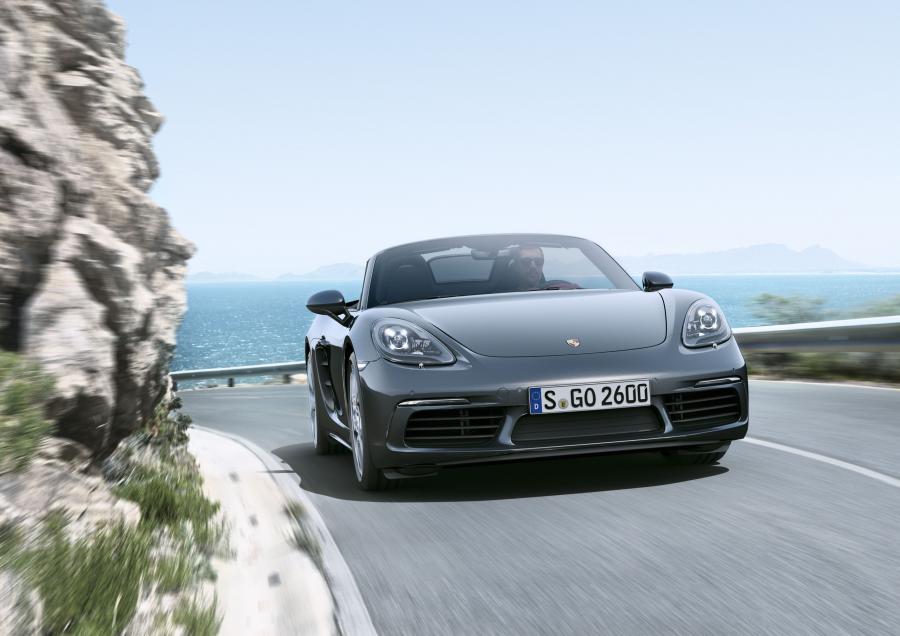  Porsche 718 Boxster 2016 года  (фото 8 из 30)
